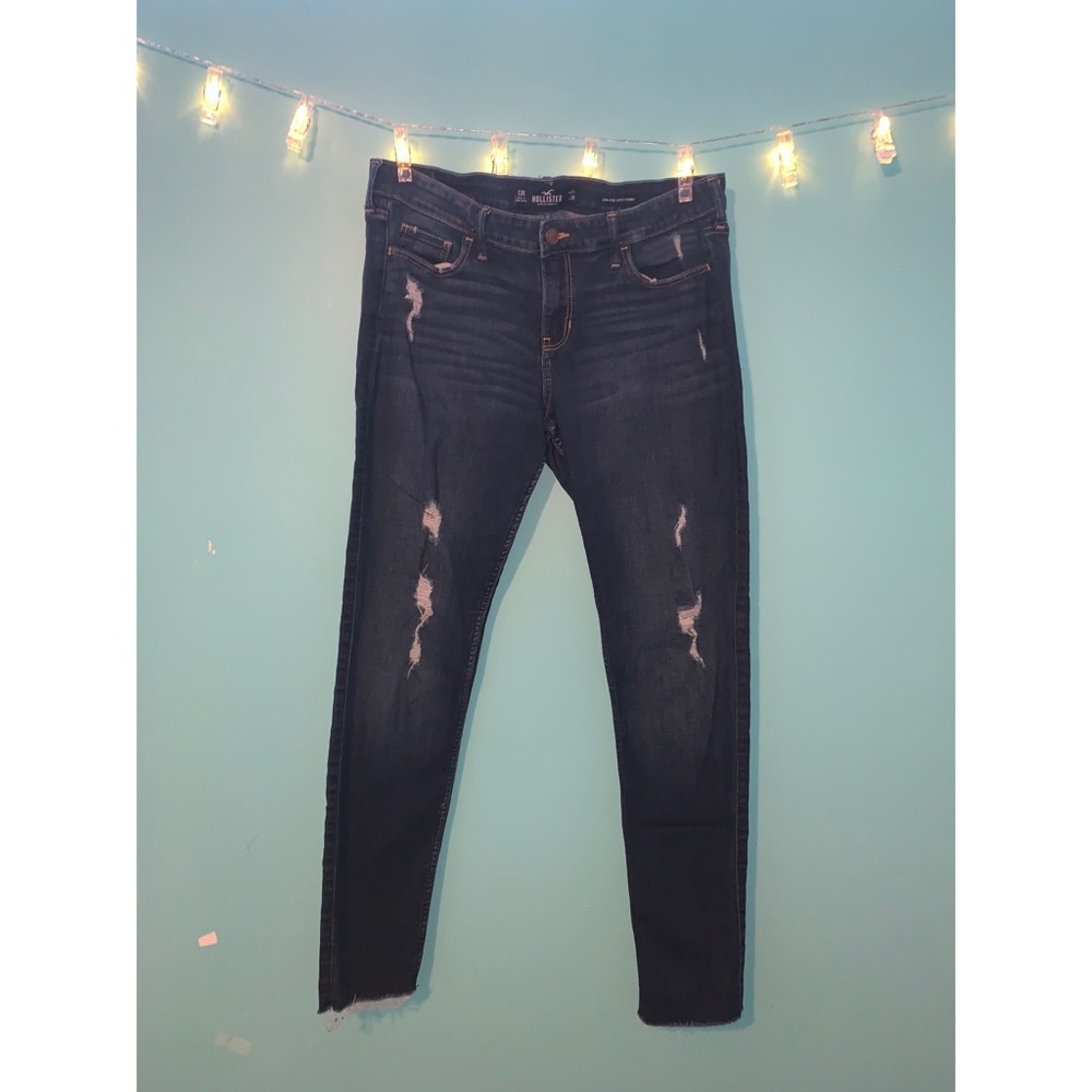 Hollister 31W30L 13R Distressed Skinny Jeans